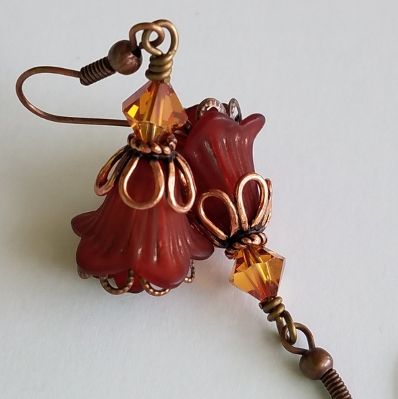Lucite Flower Earrings in Copper - Picture 5 of 8